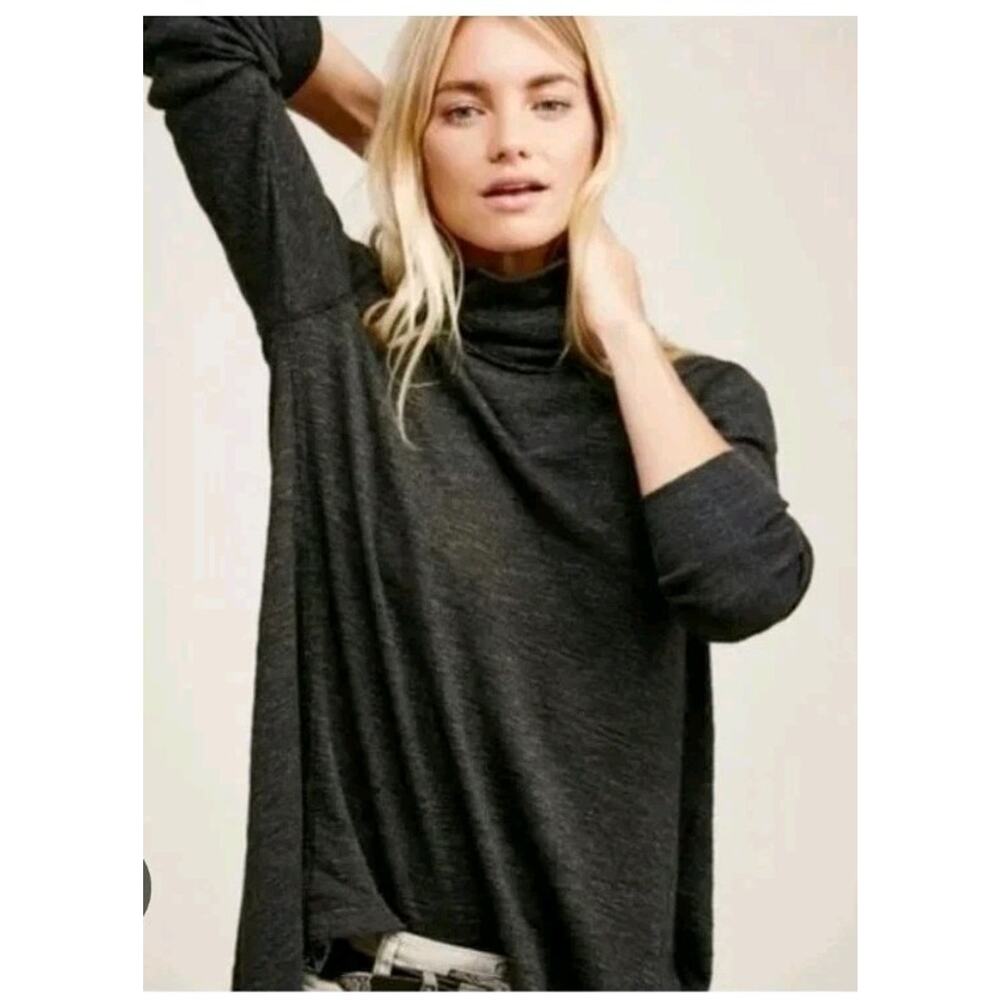 We The Free Sweater Womens XS Cowl Neck High Low Back Split Pullover Free People